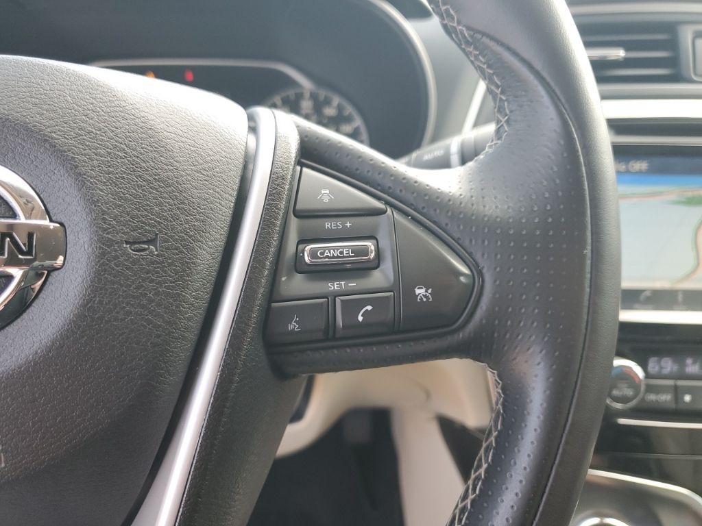 Used Car 2017 Nissan Maxima  Platinum For Sale Under $15,000 In Austin, Texas