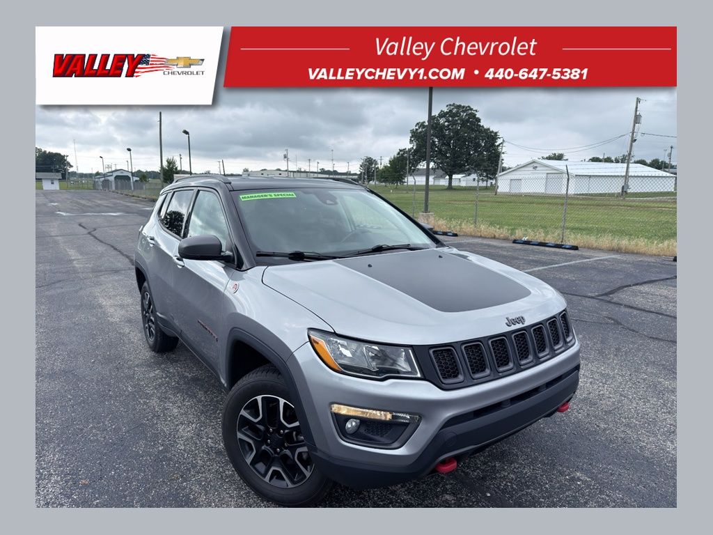 Billet Silver Metallic Clearcoat 2021 Jeep Compass SUV / Crossover Four-Wheel Drive 9-Speed Automatic