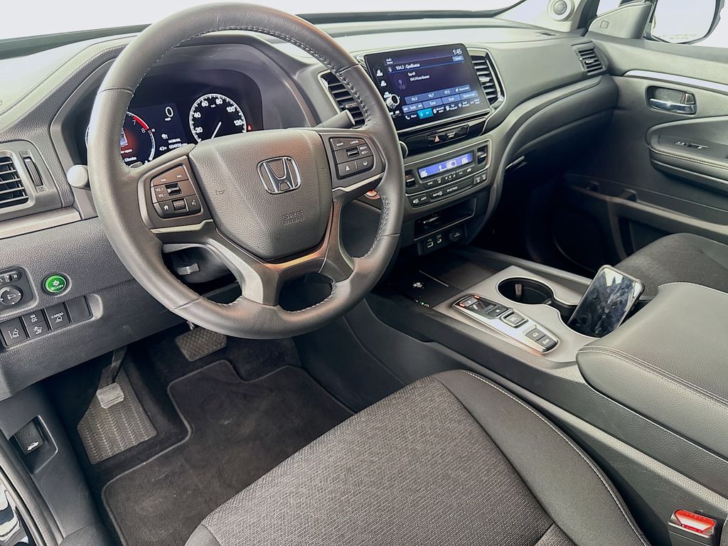 2024 Honda Ridgeline Sport photo