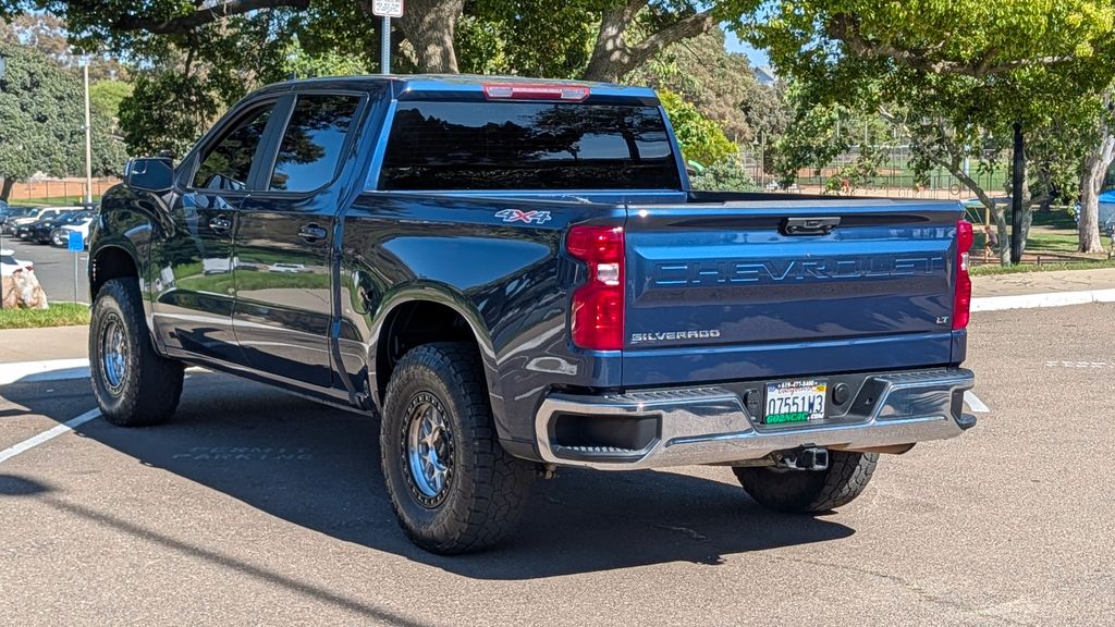 Used 2023 Chevrolet Silverado 1500 LT 4D Crew Cab