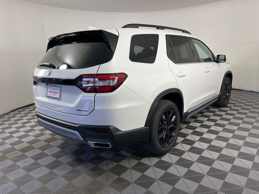 Thumbnail: 2025 Honda Pilot - 5