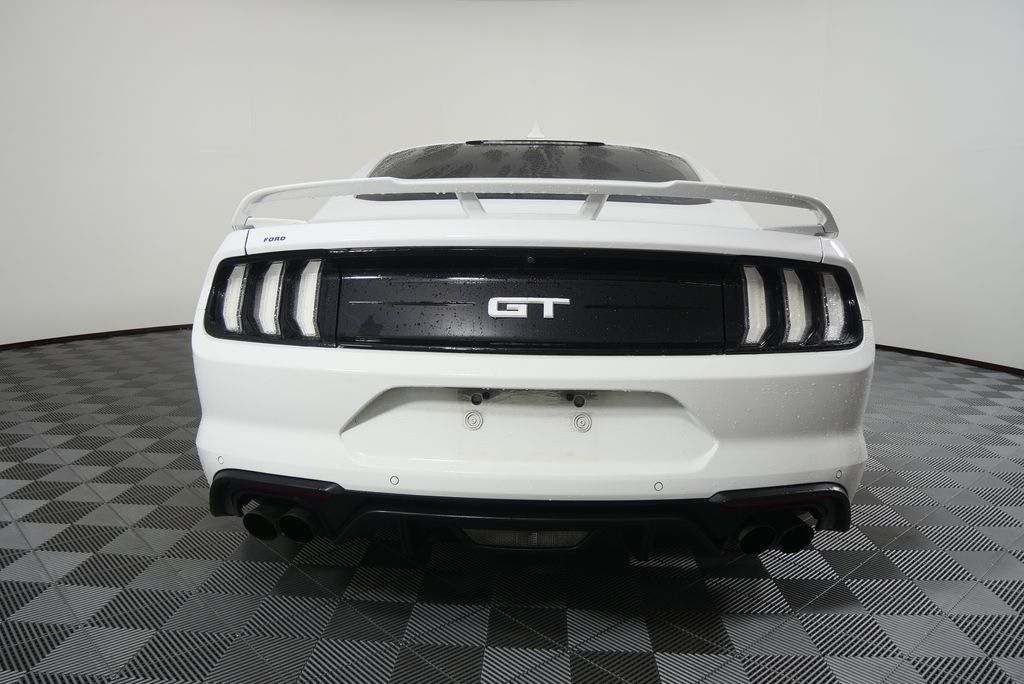 Thumbnail: 2022 Ford Mustang - 4