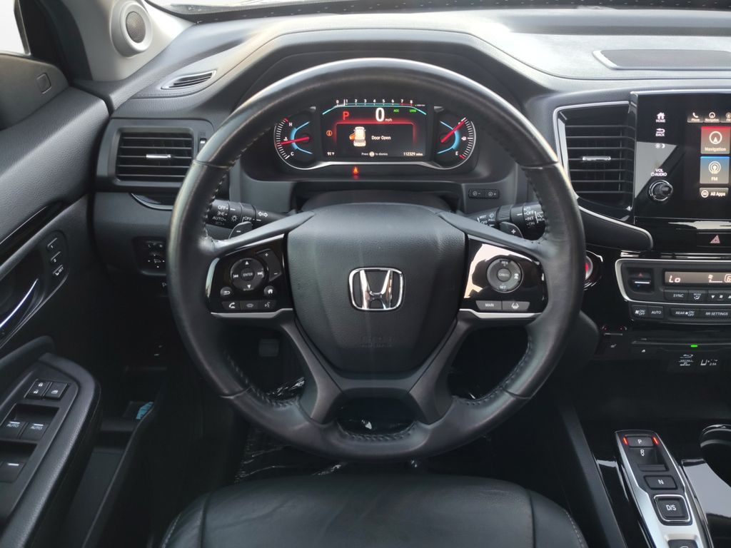 Used Car 2022 Honda Pilot  Touring For Sale Under $30,000 In Austin, Texas