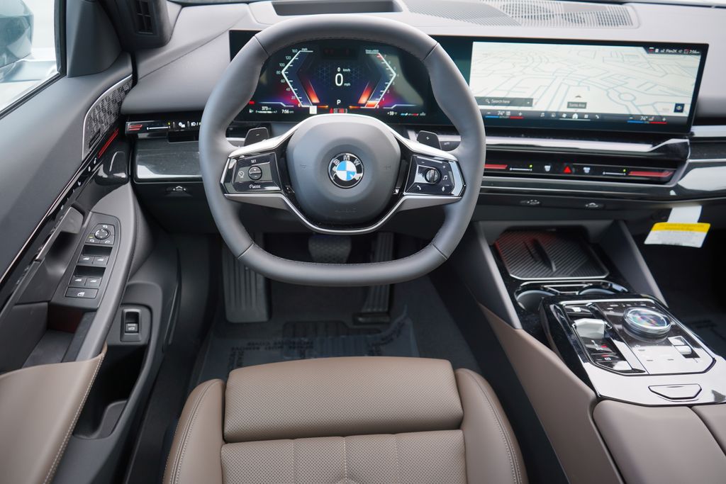 Thumbnail: 2025 BMW 5 Series - 16