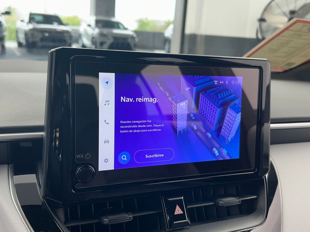 Used 2024 Ice Cap Toyota SE image 15