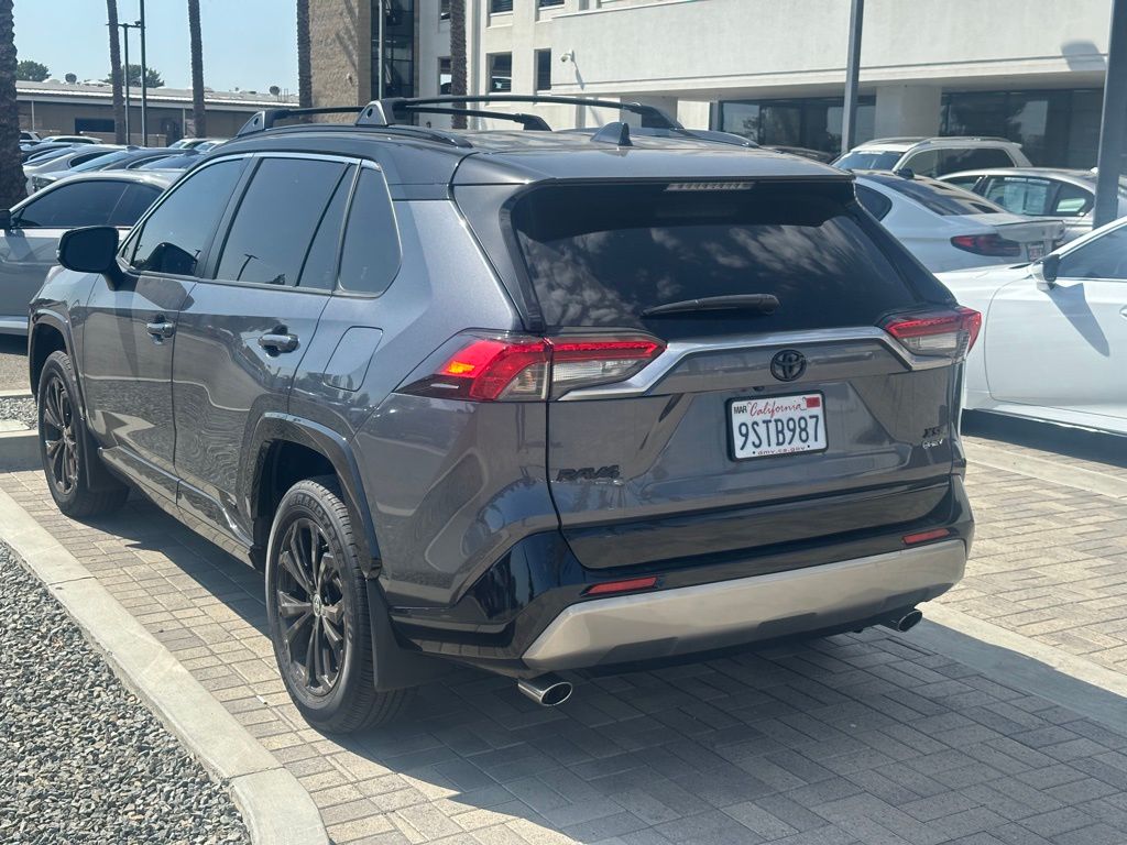Thumbnail: 2025 Toyota RAV4 - 6