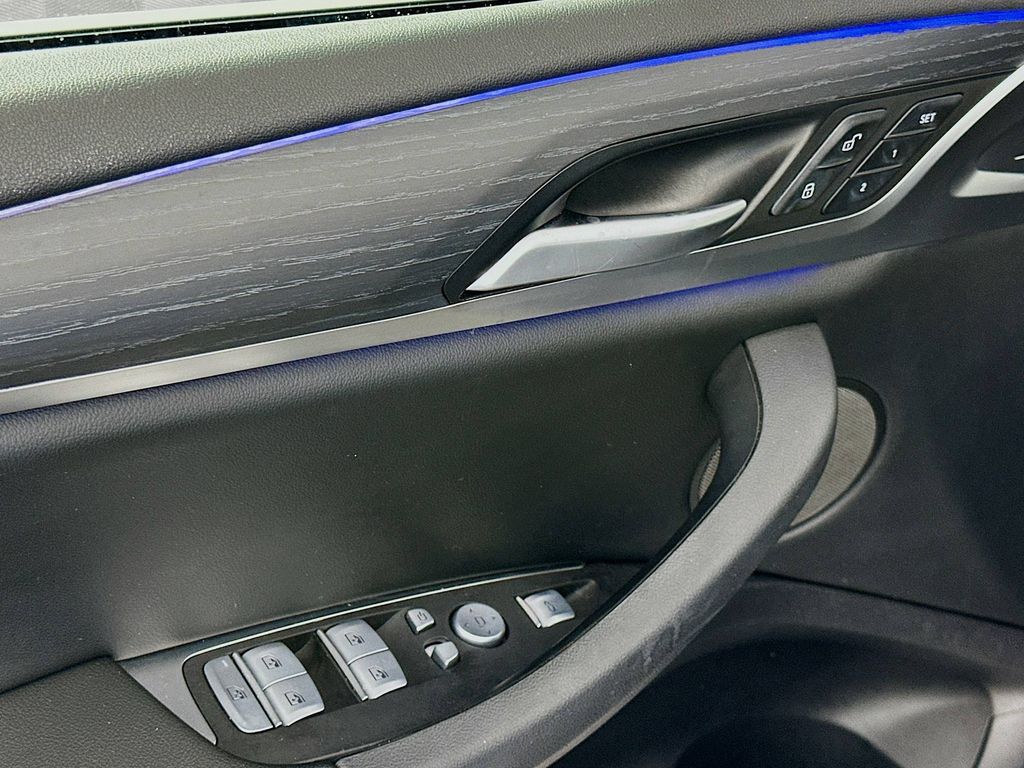 Thumbnail: 2023 BMW X3 - 18