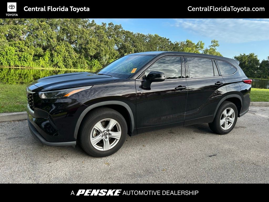Thumbnail: 2022 Toyota Highlander - 1