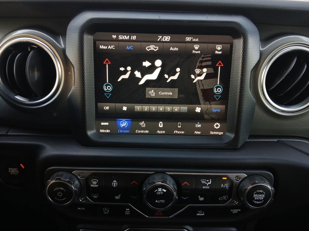 Used Car 2023 Jeep Gladiator  Overland For Sale Under $35,000 In Austin, Texas