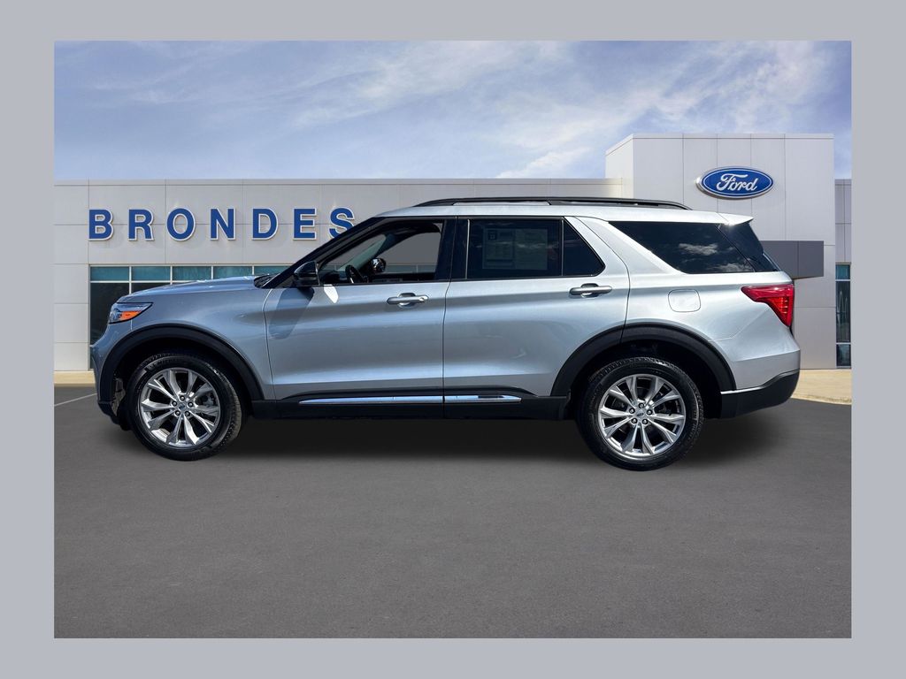 2024 Ford Explorer XLT AWD