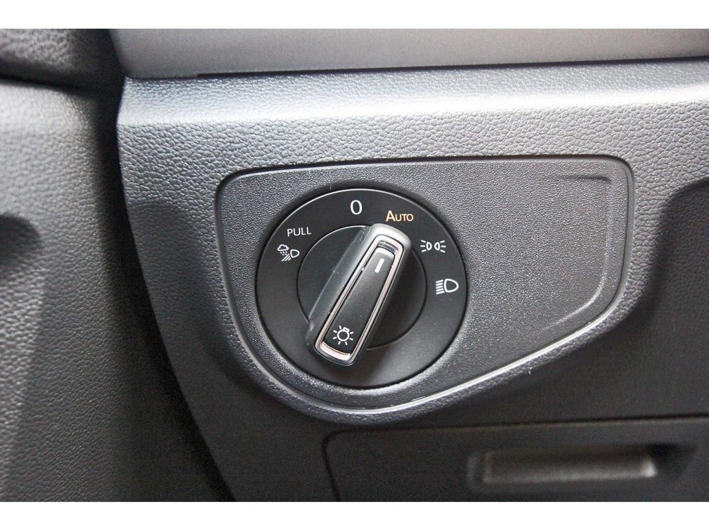 2020 Volkswagen Atlas Cross Sport 3.6L V6 SE w/Technology White at DeMontrond Auto Country