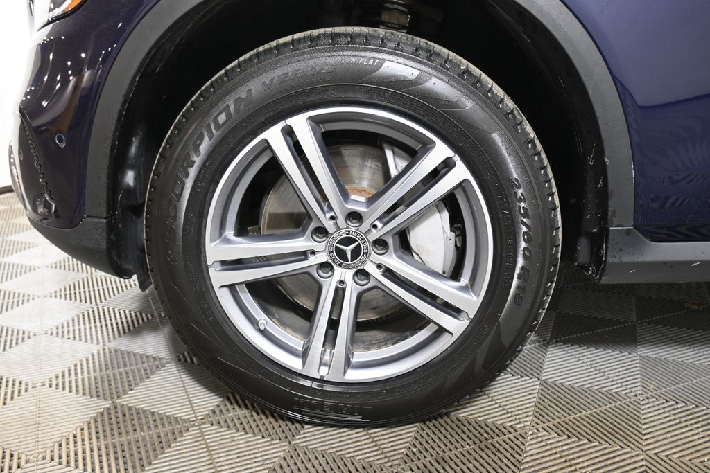 Thumbnail: 2021 Mercedes-Benz GLC - 12