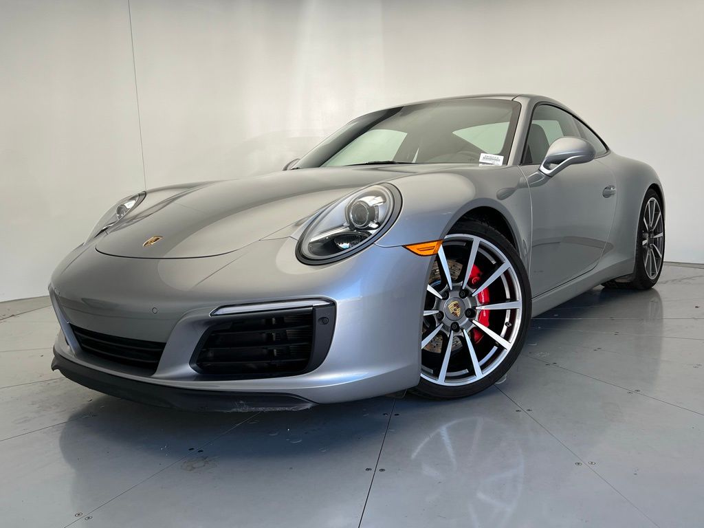 Thumbnail: 2017 Porsche 911 - 1