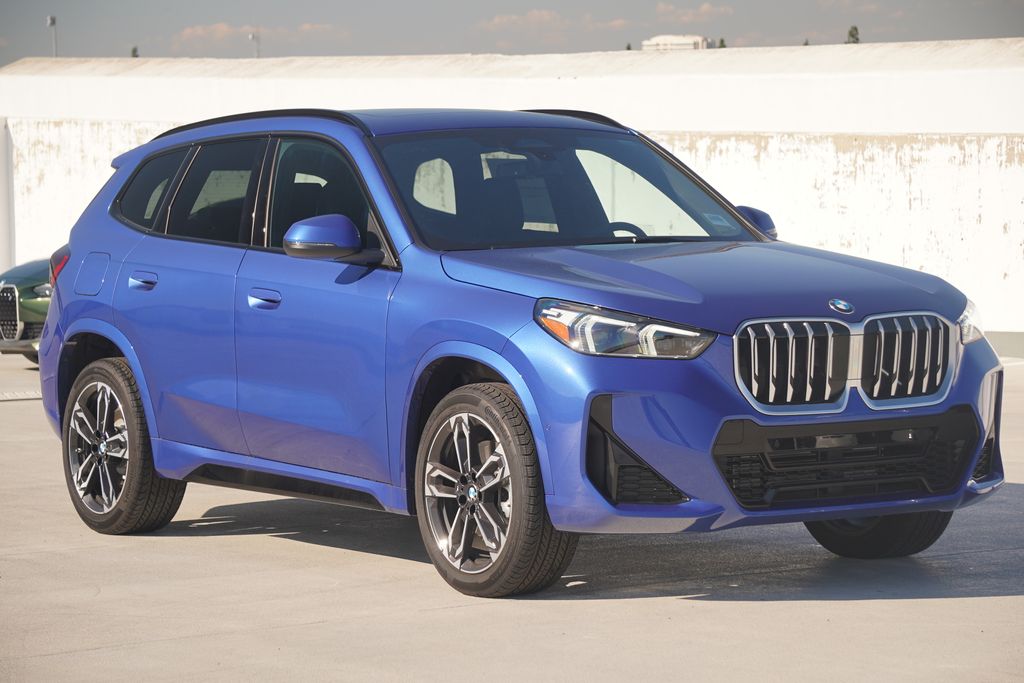 Thumbnail: 2026 BMW X1 - 3