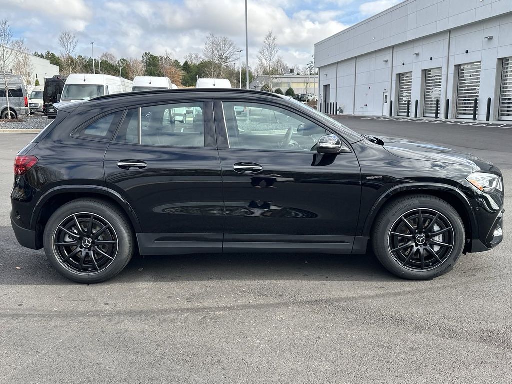 2025 Mercedes-Benz GLA GLA 35 AMG 9