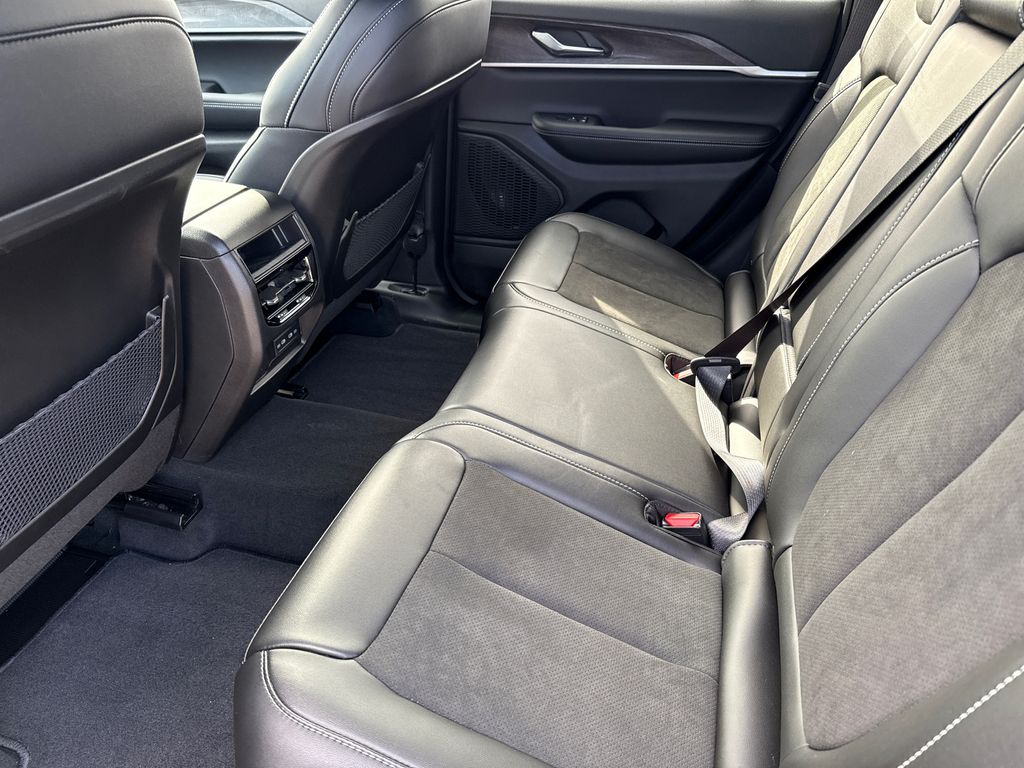 New 2026 Jeep Grand Cherokee SUV