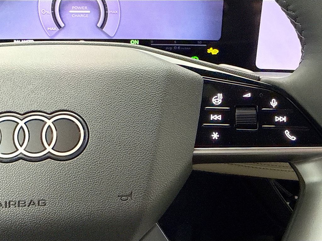 Thumbnail: 2027 Audi Q6 e-tron - 12