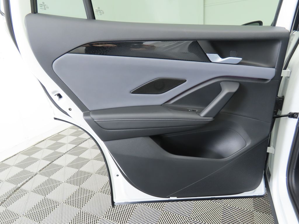 Thumbnail: 2026 Volkswagen Tiguan - 27