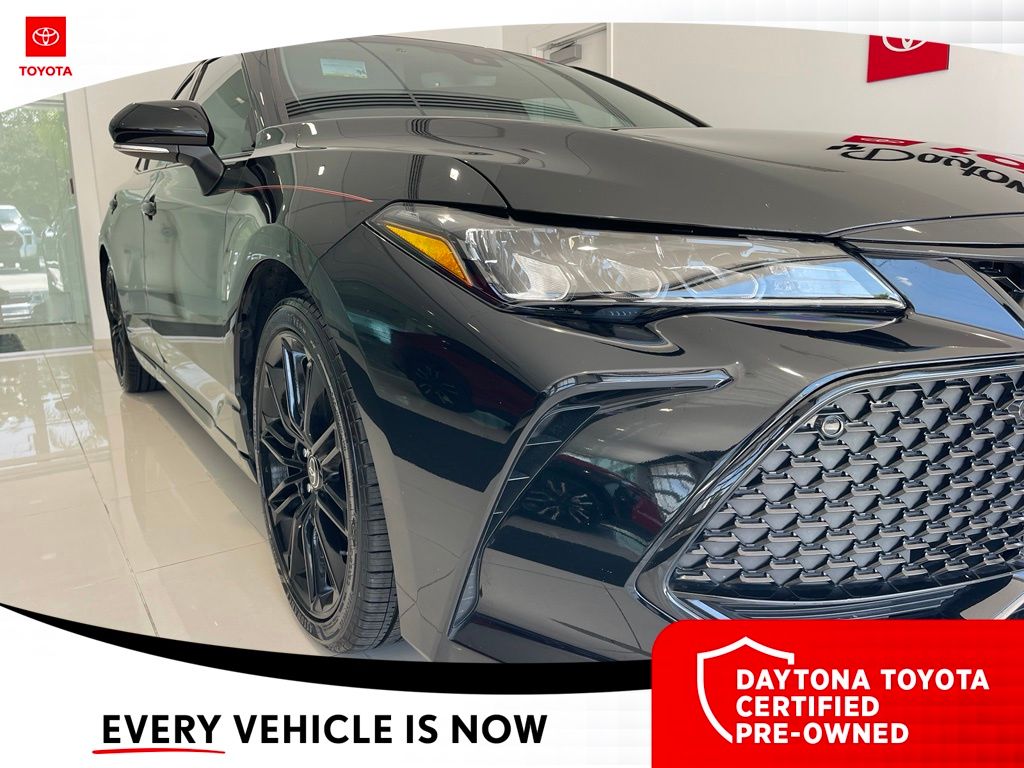 Used 2022 Toyota Avalon Hybrid Sedan