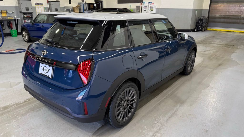 Thumbnail: 2026 MINI Cooper - 6