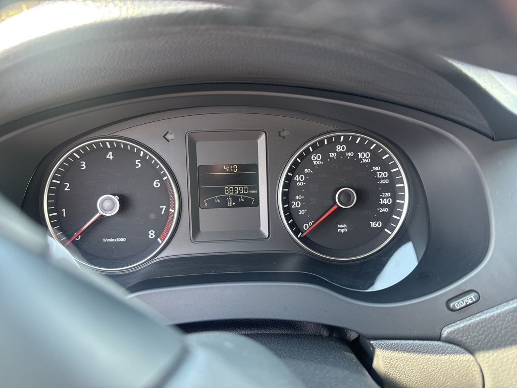 Thumbnail: 2014 Volkswagen Jetta - 7