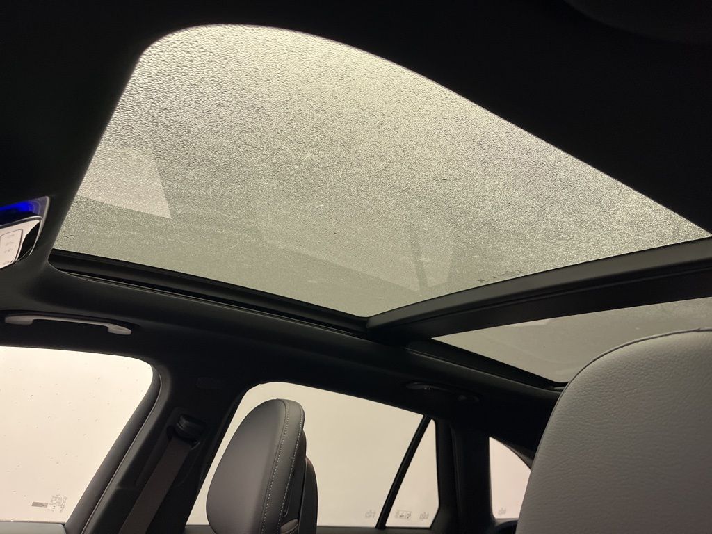 Thumbnail: 2026 Mercedes-Benz GLC - 23