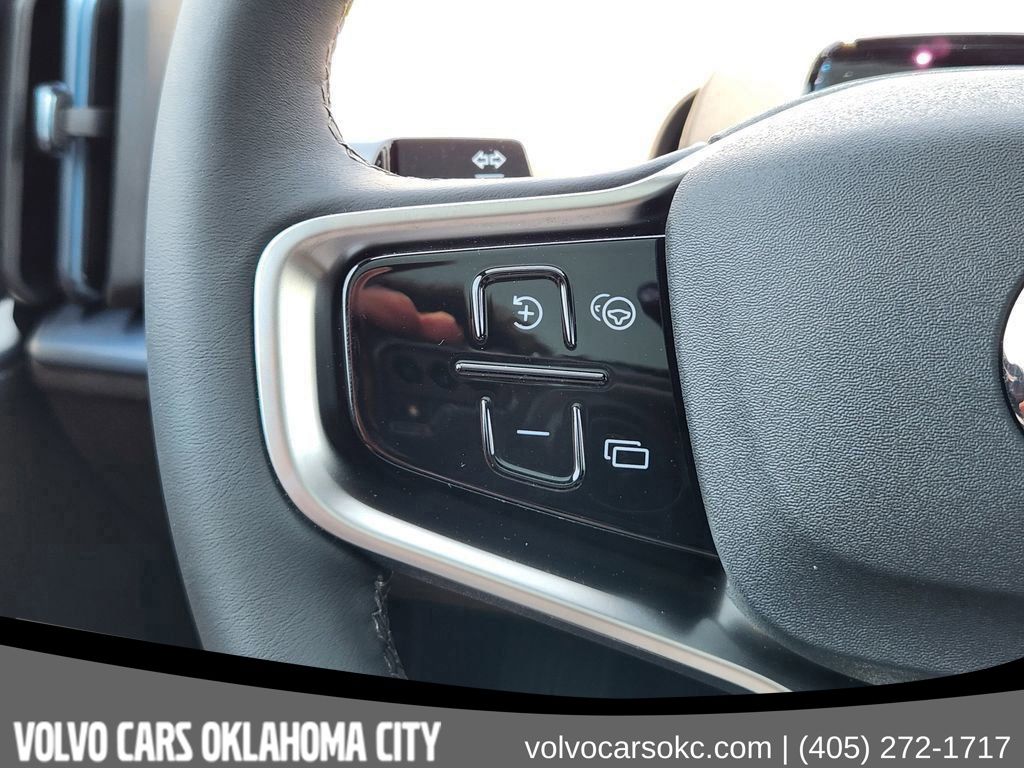2025 Volvo EX30 Plus - Photo 27