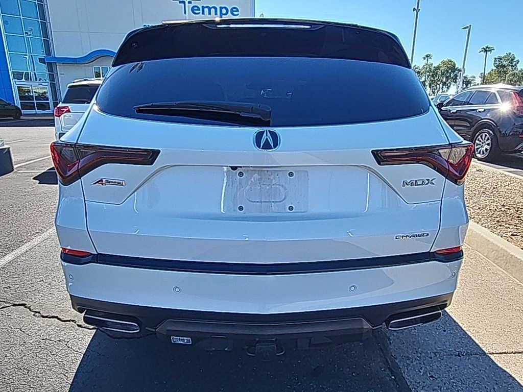 Thumbnail: 2022 Acura MDX - 5