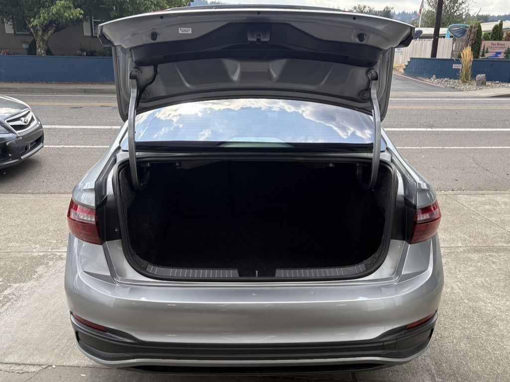 2022 Volkswagen Jetta 1.5T SE