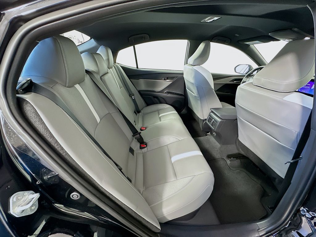 Thumbnail: 2025 Toyota Camry - 26