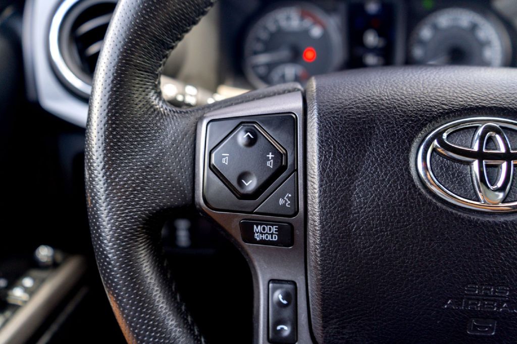 Used Car 2022 Toyota Tacoma  Trd Off-road For Sale Under $30,000 In Taylor, Texas