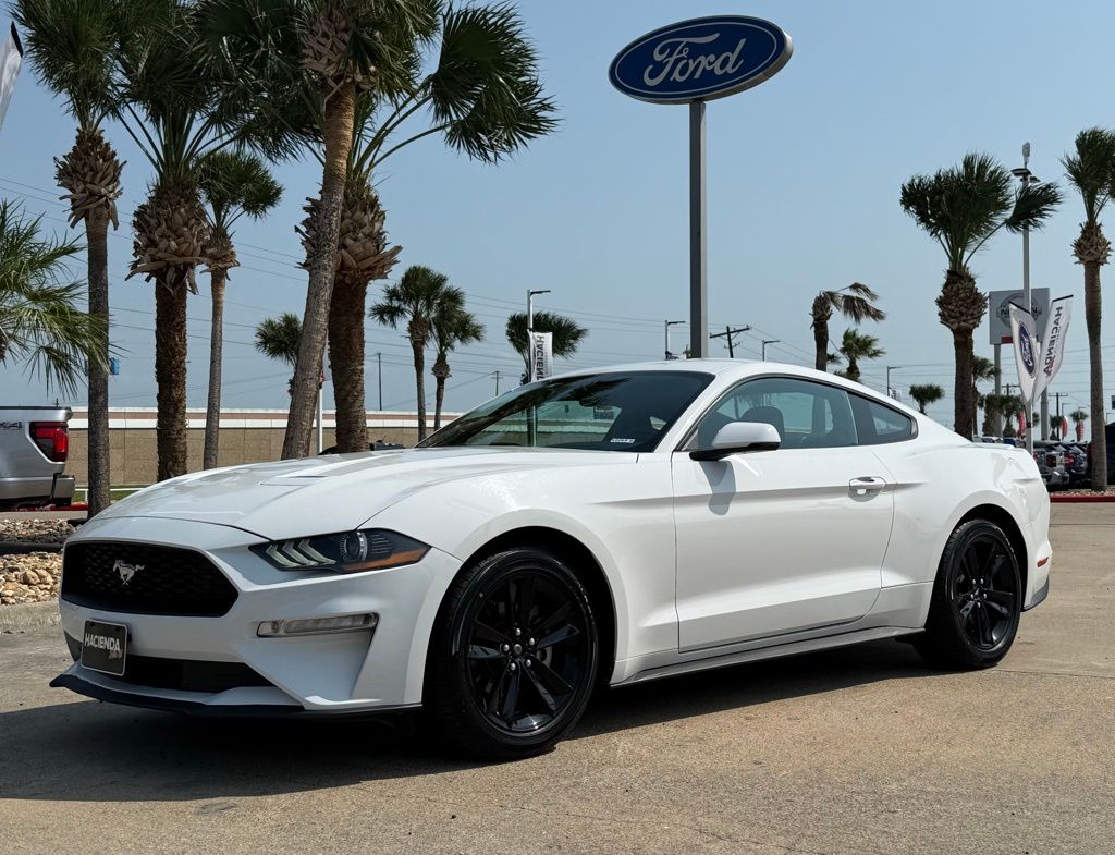 2020 Ford Mustang EcoBoost Premium Coupe RWD