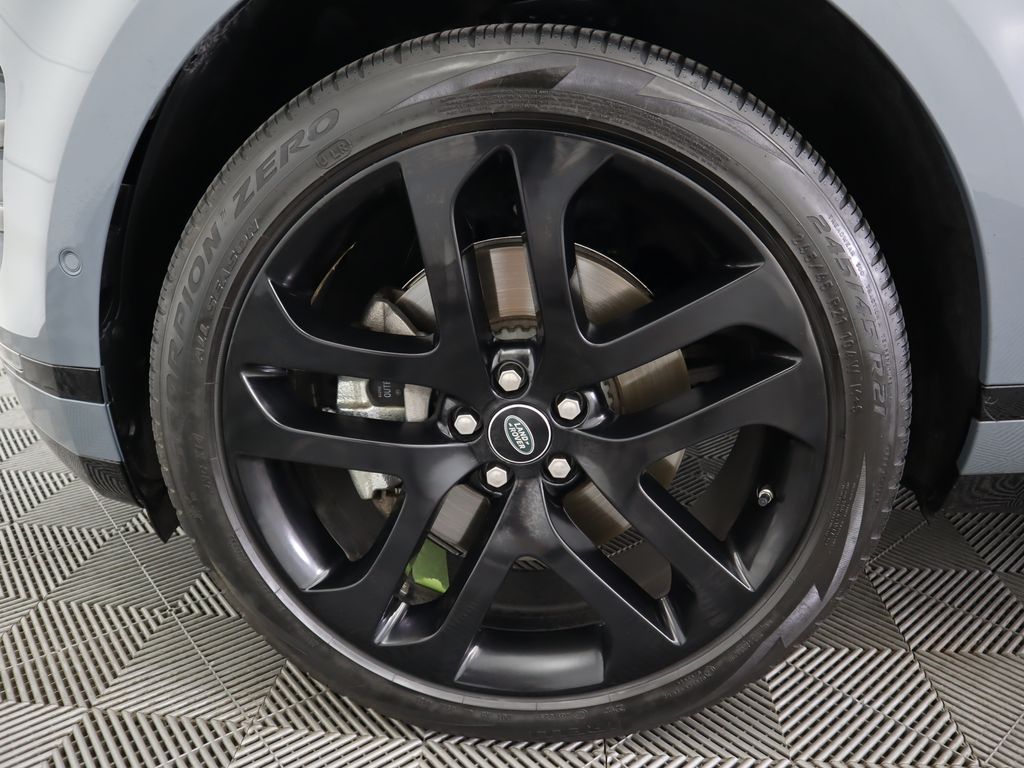 Thumbnail: 2020 Land Rover Range Rover Evoque - 30