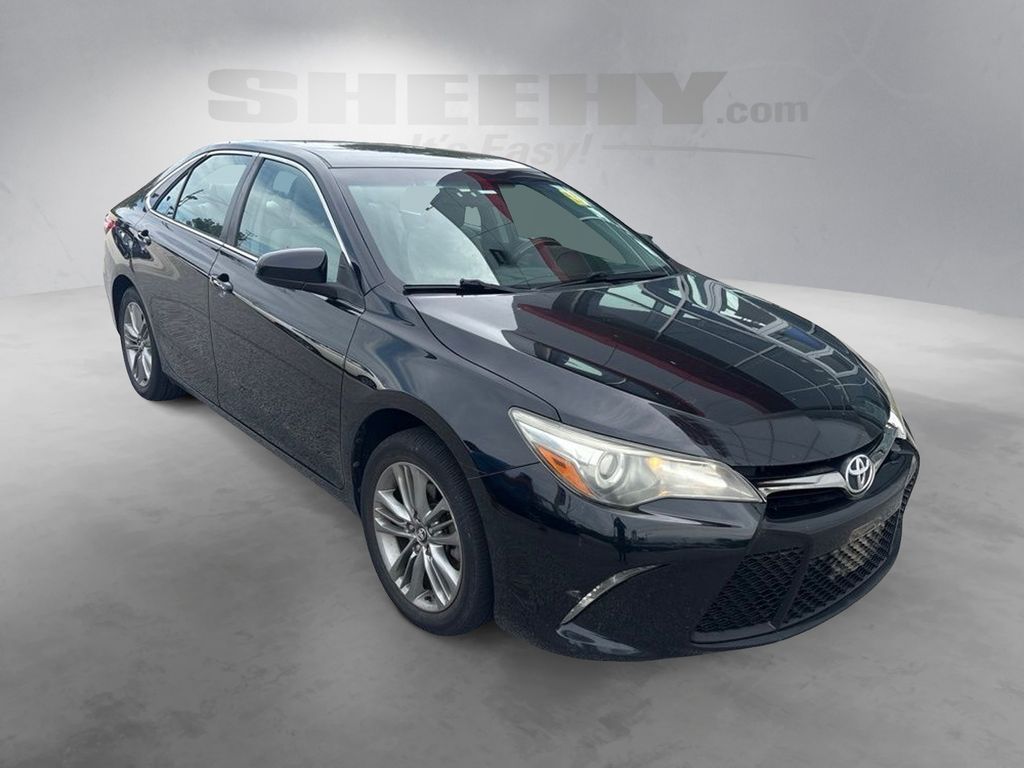 Used 2016 Black Toyota SE image 2