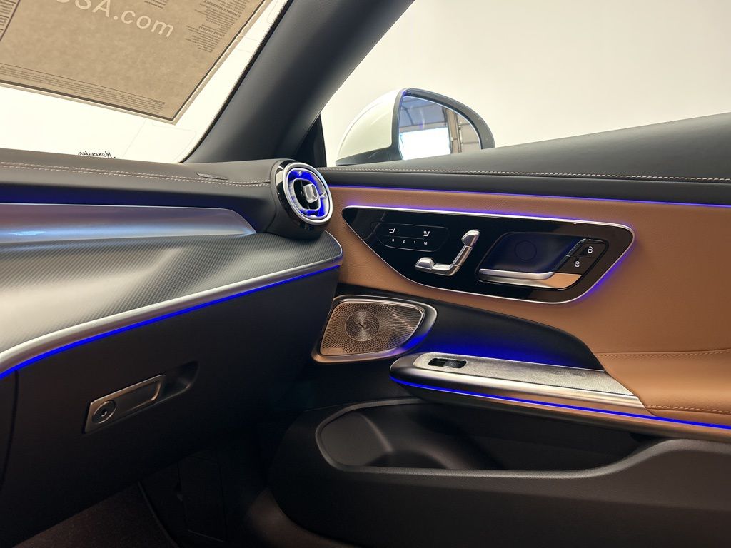 Thumbnail: 2026 Mercedes-Benz CLE - 20