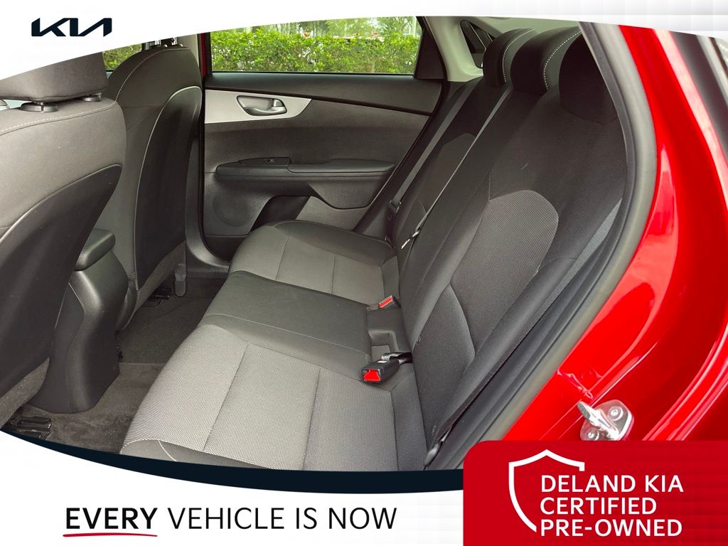 2024 Kia Forte LXS - Photo 27