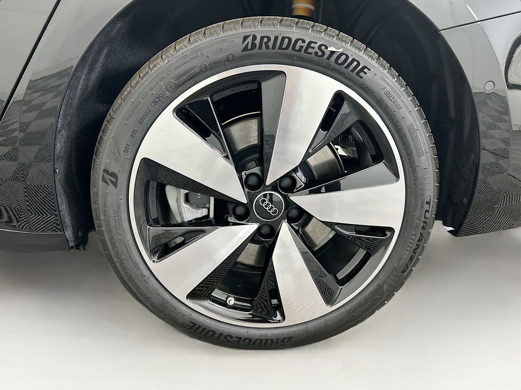 Thumbnail: 2025 Audi A5 - 30