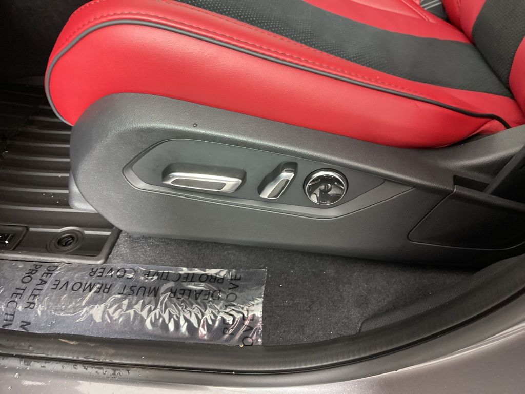 Thumbnail: 2026 Acura MDX - 27