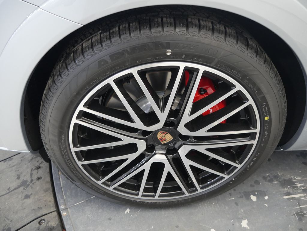 Thumbnail: 2026 Porsche  - 13