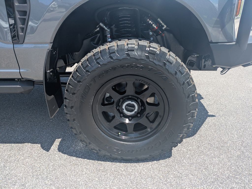 2026 Ford F-250 Super Duty LARIAT