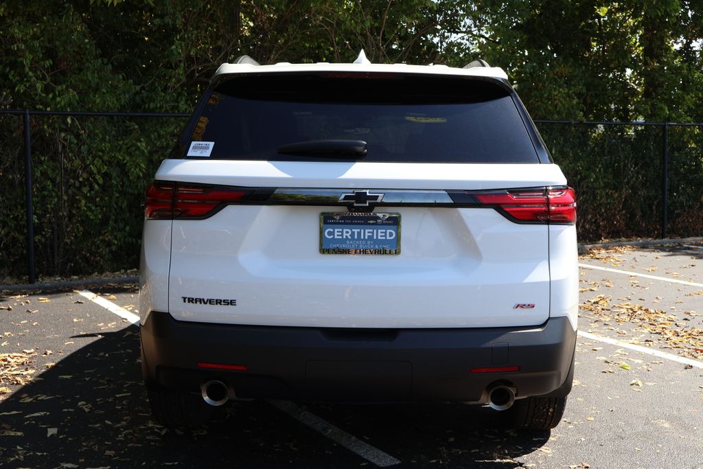 Thumbnail: 2023 Chevrolet Traverse - 8