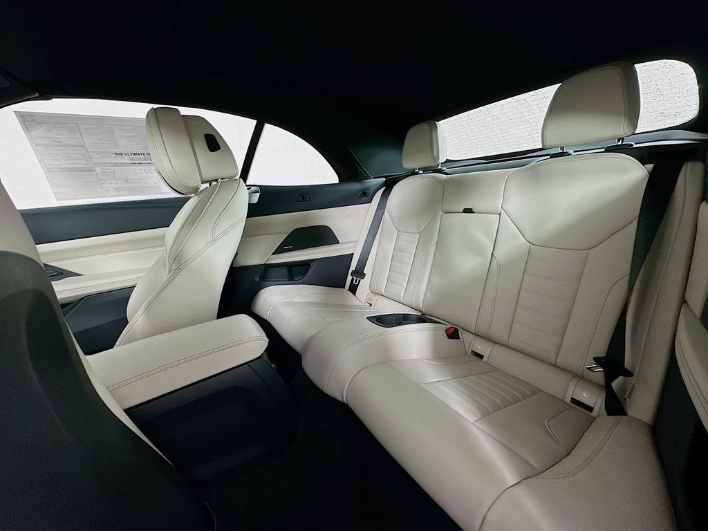 Thumbnail: 2026 BMW 4 Series - 17