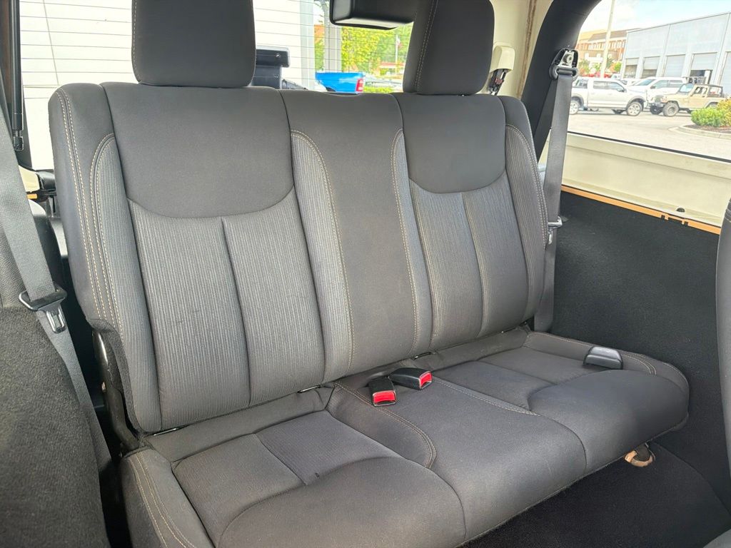 2013 Jeep Wrangler Sahara