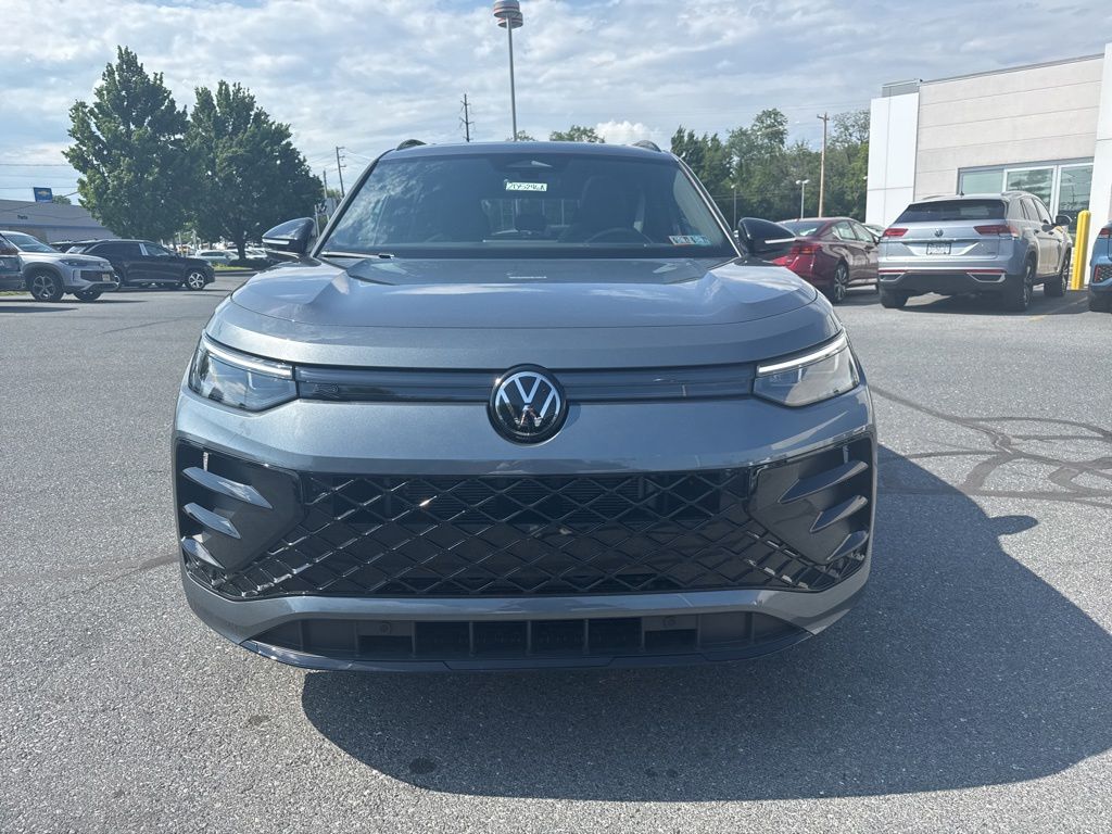 2025 Volkswagen Tiguan 2.0T SE R-Line Black - 6