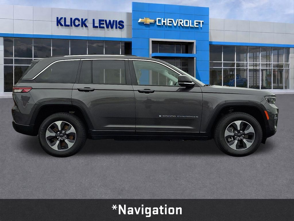 2022 Jeep Grand Cherokee 4xe Gray at South Hills CDJR