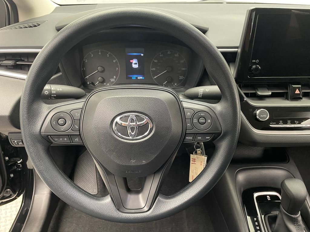 2024 Toyota Corolla LE 27