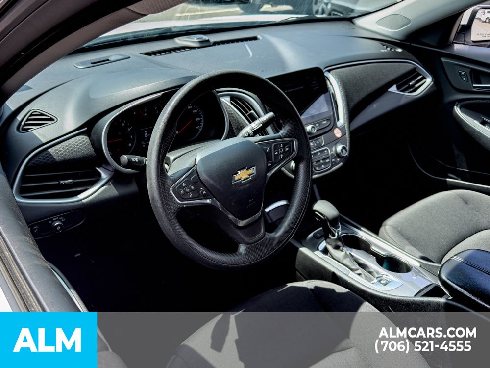 Used 2024 White Chevrolet LT image 15