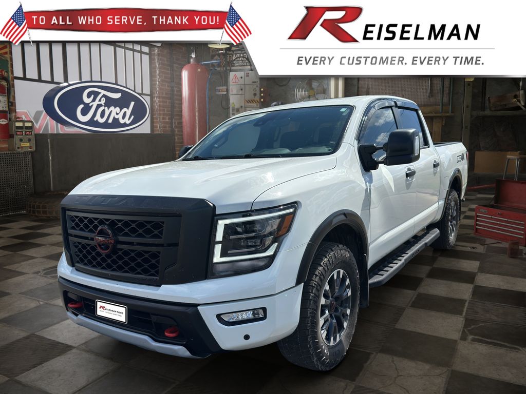 2024 Nissan Titan
