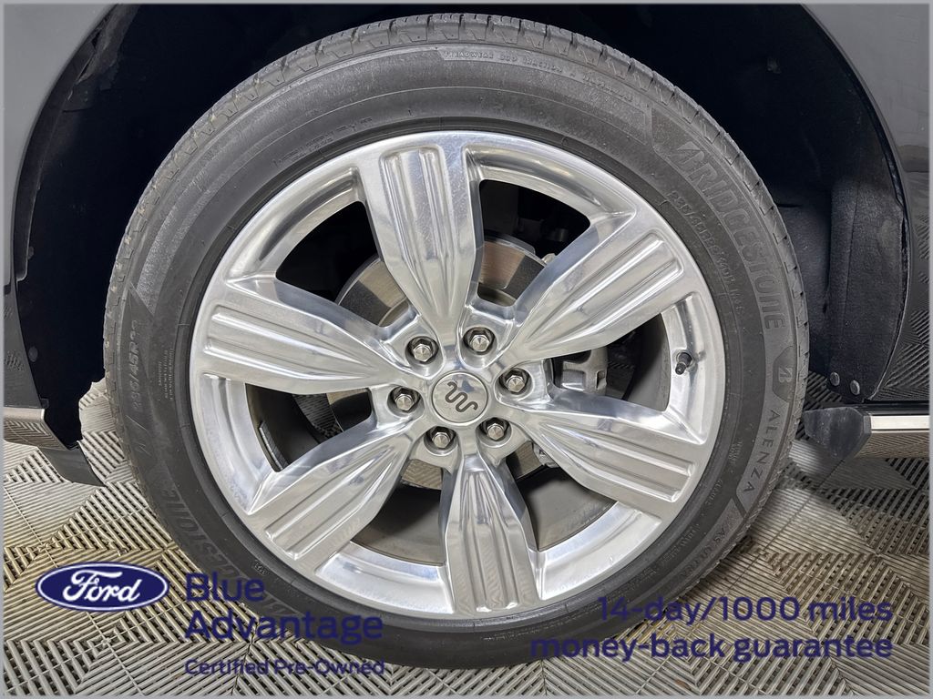 Certified Used 2023 Black Ford King Ranch image 15