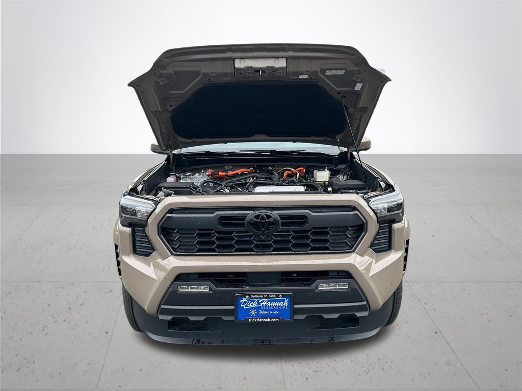 2026 Toyota Tacoma Hybrid TRD Sport